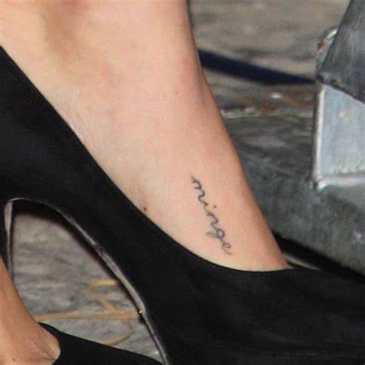 Amanda seyfried tattoo