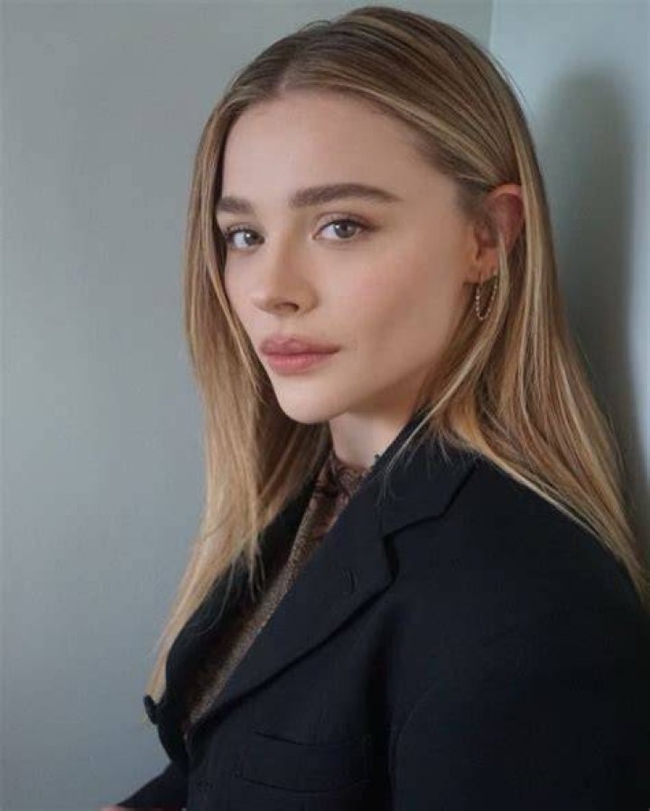 An old photo of Chloe Burrows