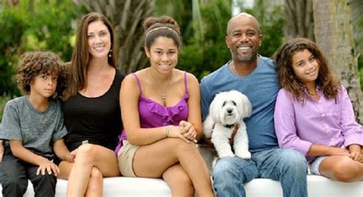 Beth Leonard with kids and ex-husband