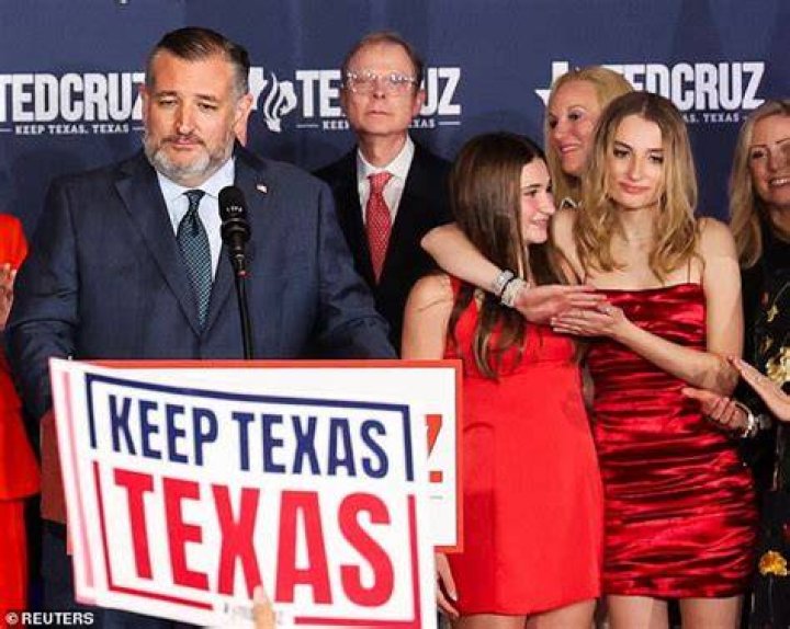 Caroline Cruz's childhood photo
