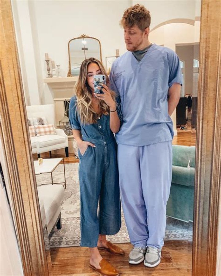 Courtney Shields and Alex Albright wedding photo