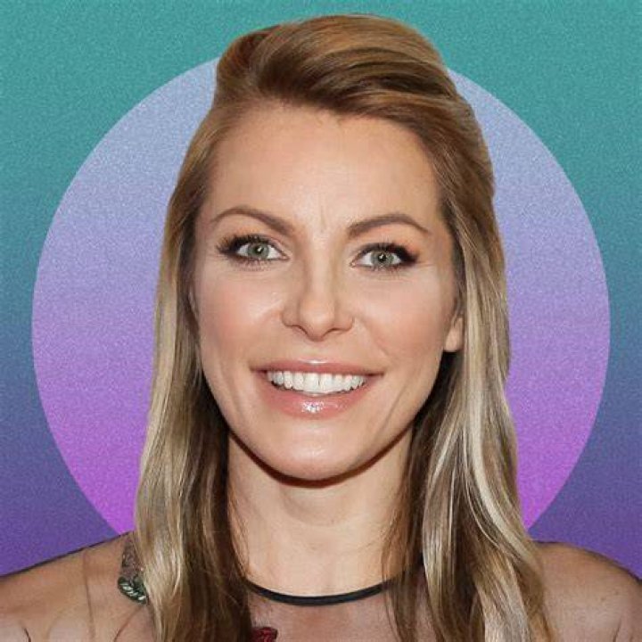 Crystal Hefner Biography, Wikipedia (Early Life & Education)