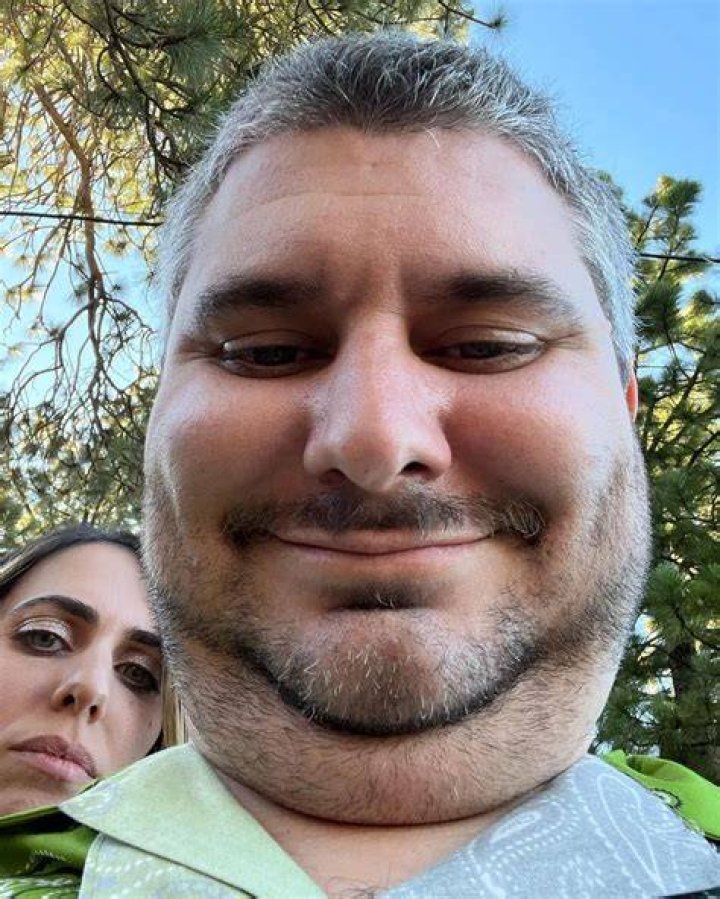 Ethan Klein old image with his dad and mom