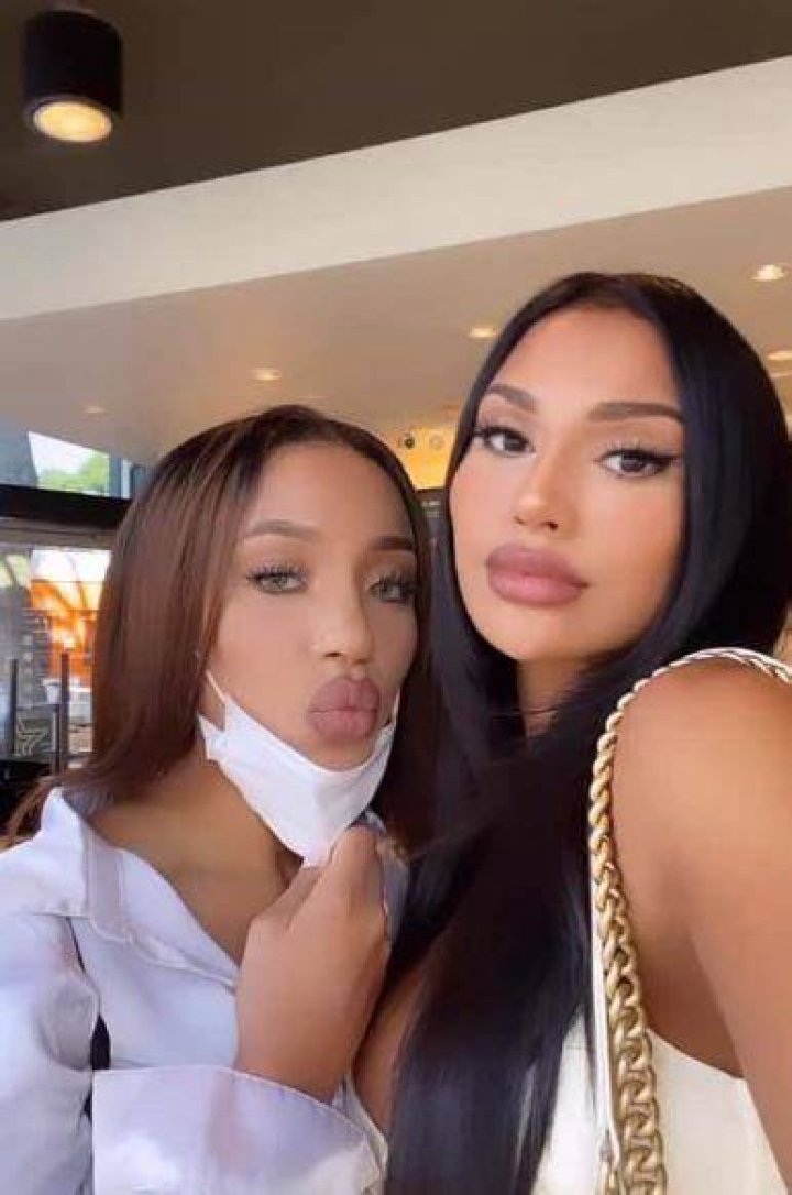 Gallienne Nabila with her friend