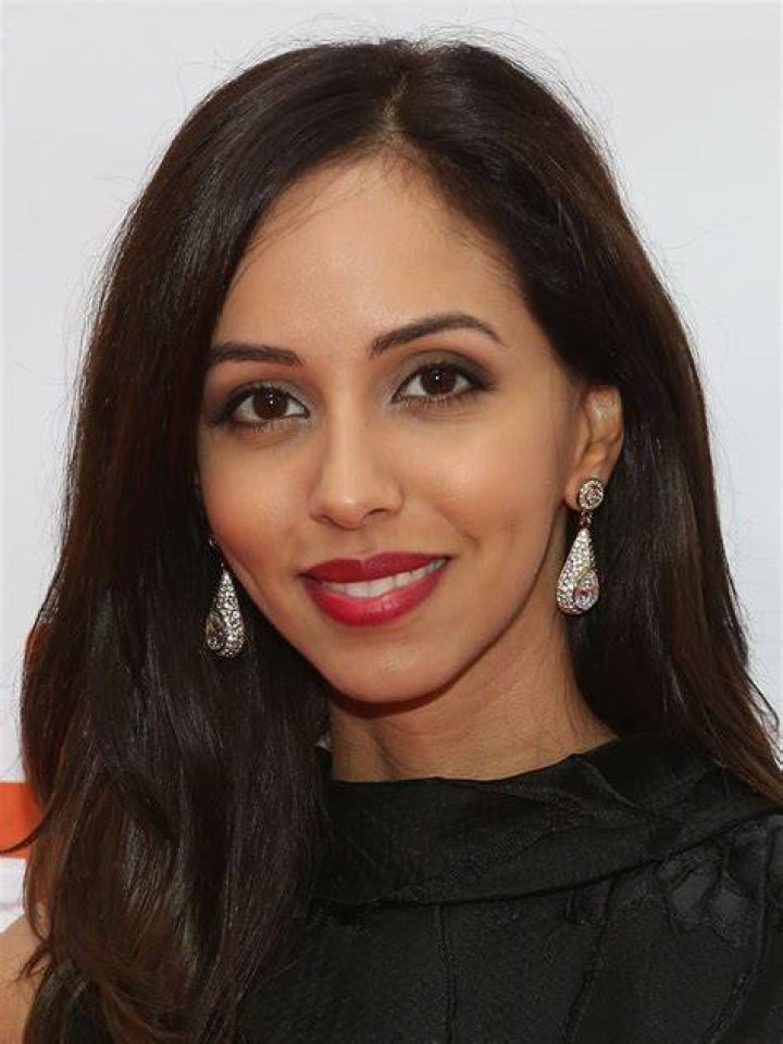 Gia Sandhu with actress Sarah Allen at IIFFT 2015