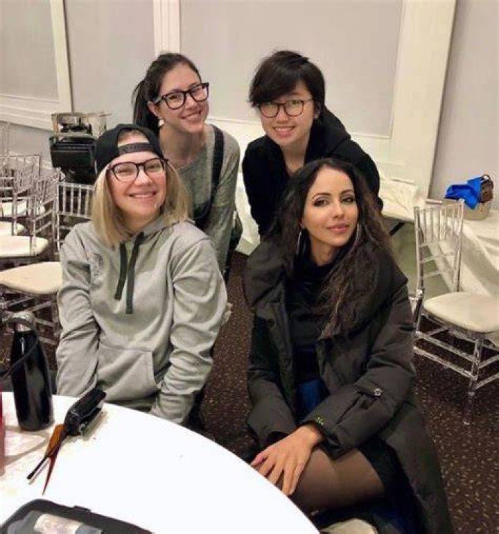 Gia Sandhu with her friends