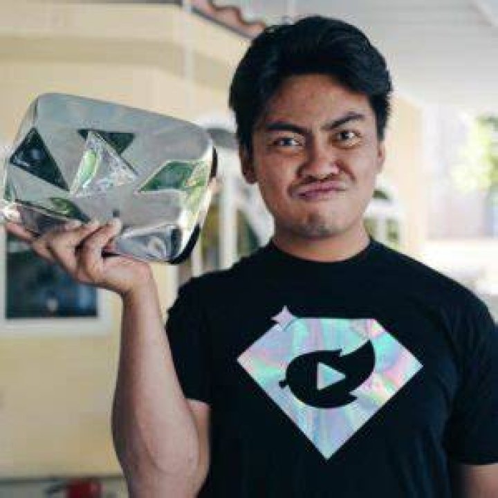 Guava Juice earned diamond YouTube play button