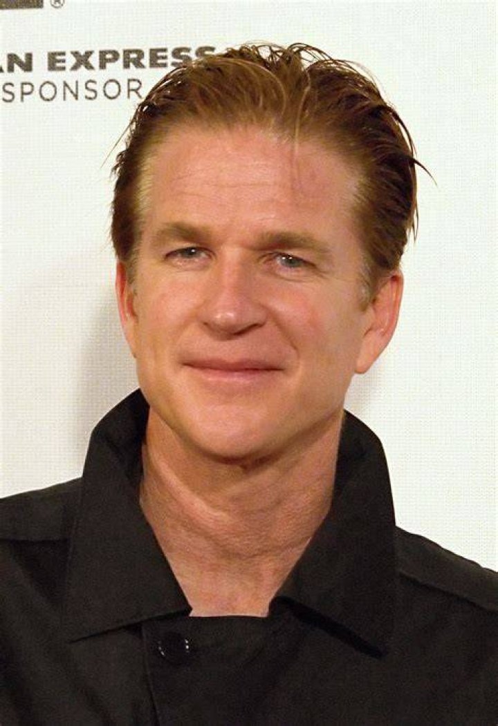 Height of Matthew Modine
