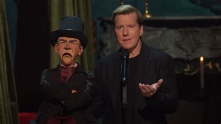 How much money does Jeff Dunham make a year?