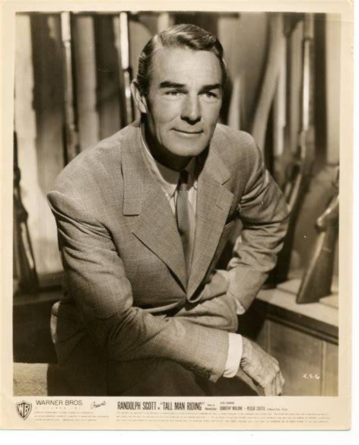 How tall was Randolph Scott