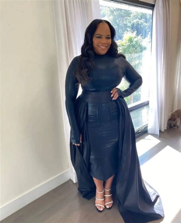 Isha Price Spouse, Boyfriend Name & Relationships