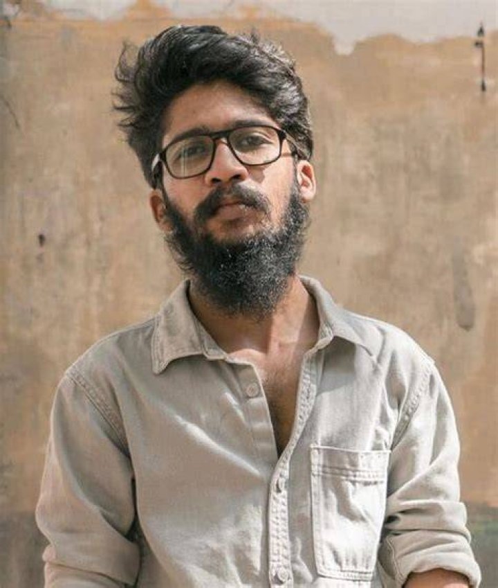 Jaffer Sadiq career