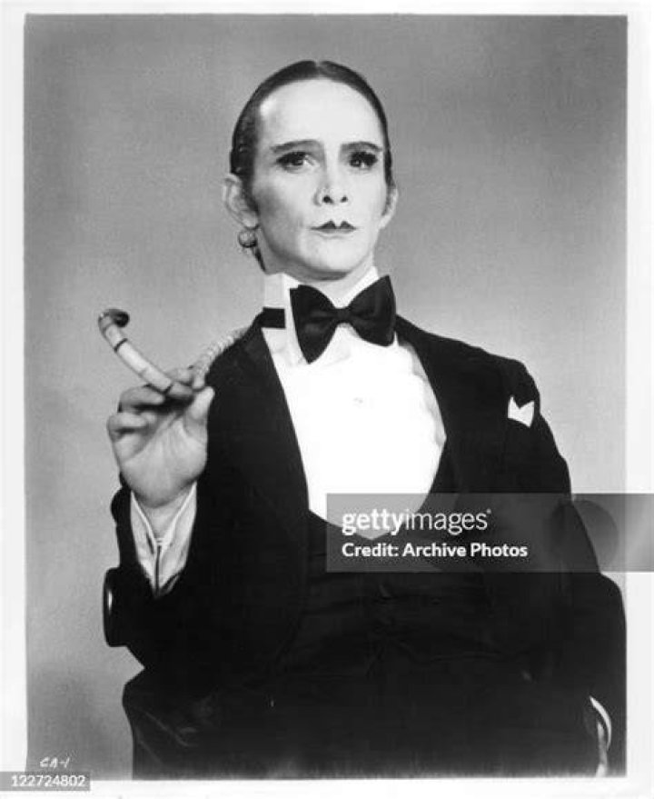 Joel Grey