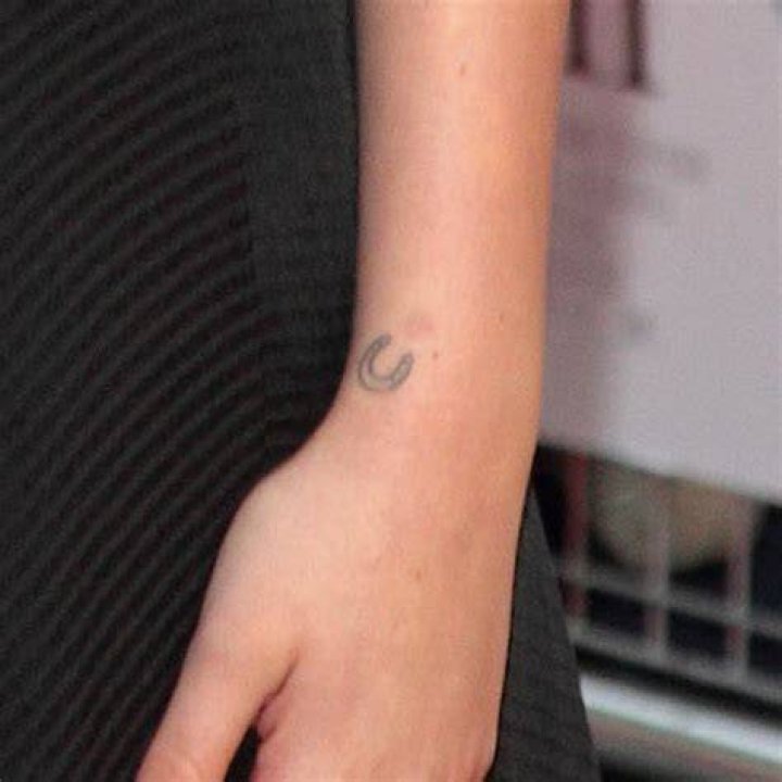 Kate upton tattoo