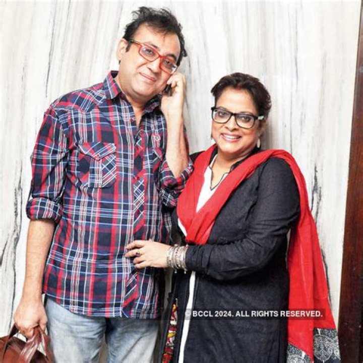 Kheyali Dastidar worked in the movie Cholo Potol Tuly