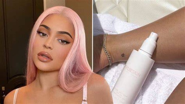 Kylie jenner tattoo