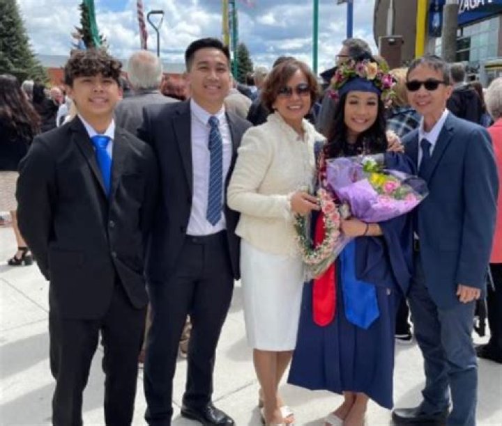 Lea Cayanan complete family