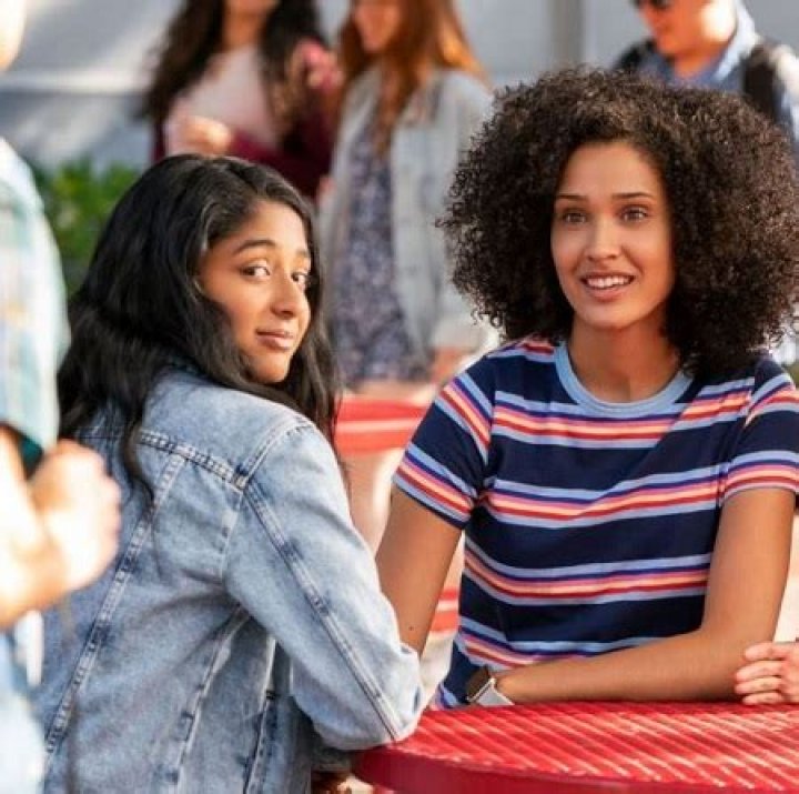 Lee Rodriguez starred as Fabiola Torres in the famous show Never Have I Ever