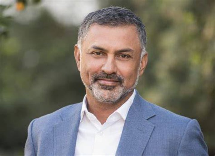 Nikesh Arora career