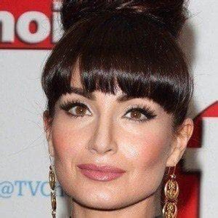 Roxy Shahidi Wiki & Bio (Yoga)
