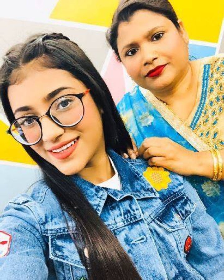 Samreen Ali with her dad