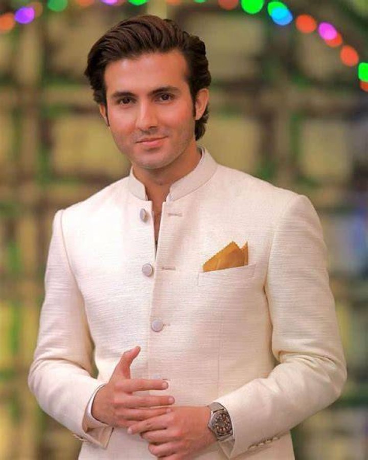Shahroz Sabzwari net worth