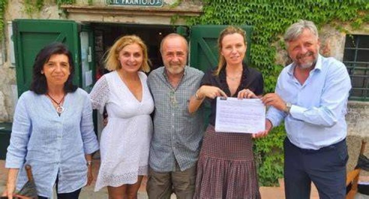Sibilla Barbieri with her friends