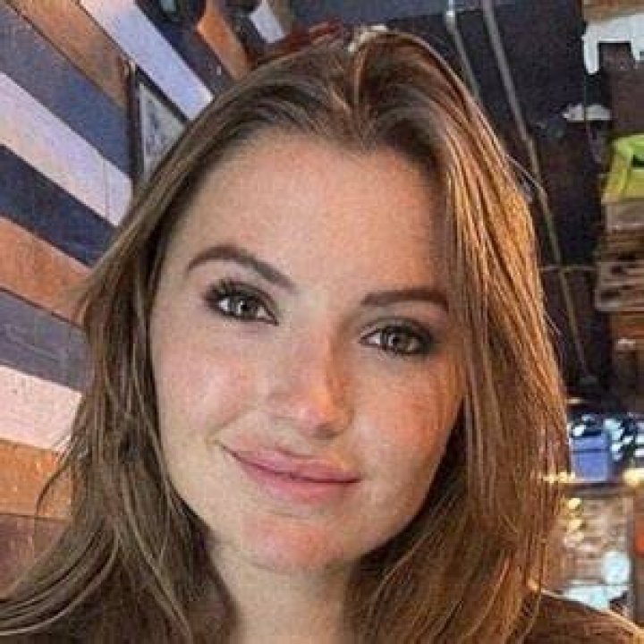 Sofia Bevarly attended Florida International University