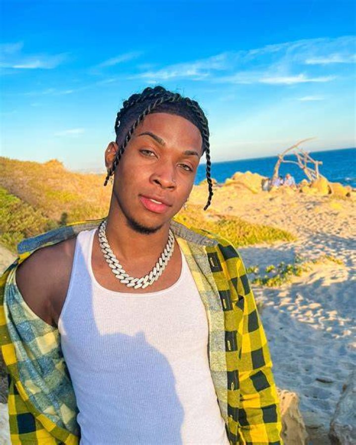 SwagBoyQ Instagram earning