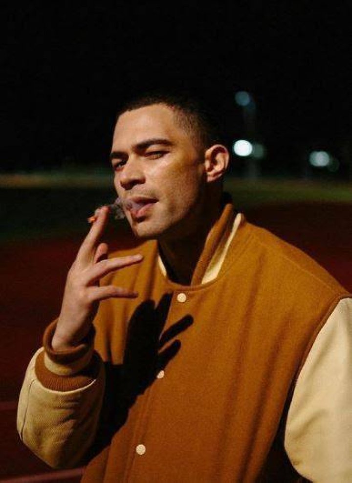 Vinnie Bennett often smokes
