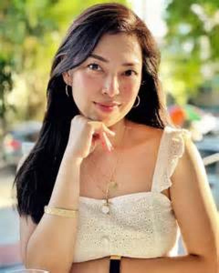 Zen Hernandez participated in Women of style and substance